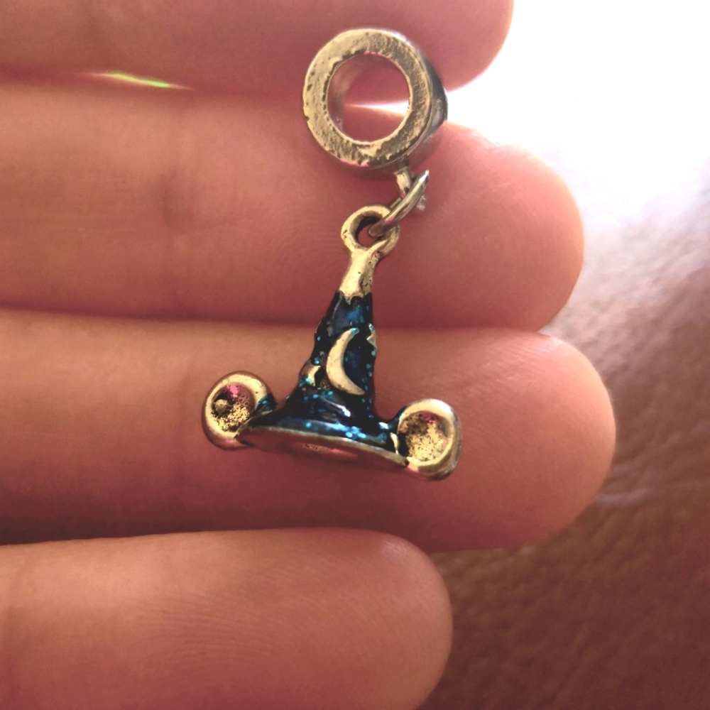 New 💕 Charm 🧿